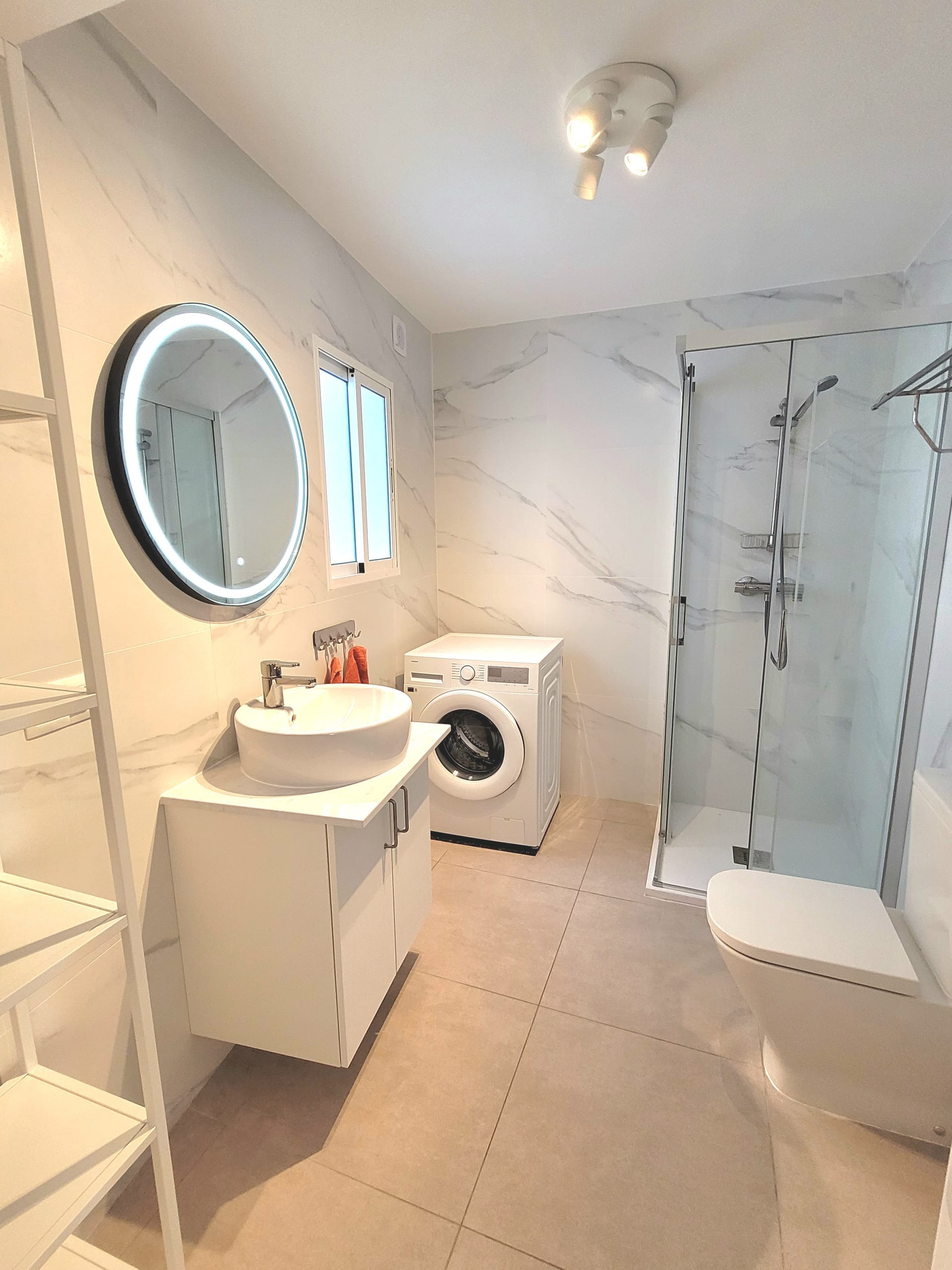 Casa Stella bathroom 1