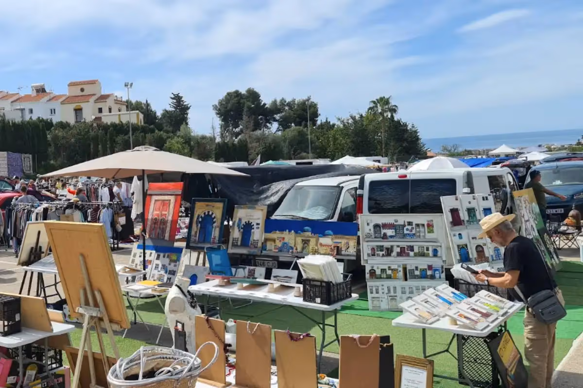 Sunday Flea Market (Rastro)